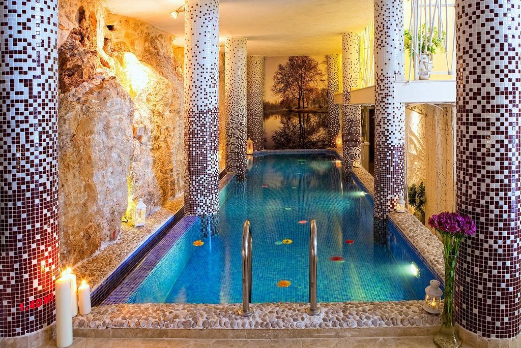 Peninsula Gardens Hotel - Adults Only คาช ภายนอก รูปภาพ