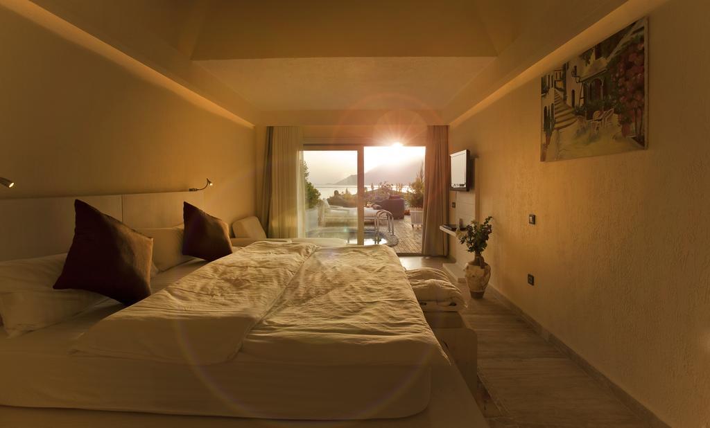 Peninsula Gardens Hotel - Adults Only คาช ภายนอก รูปภาพ